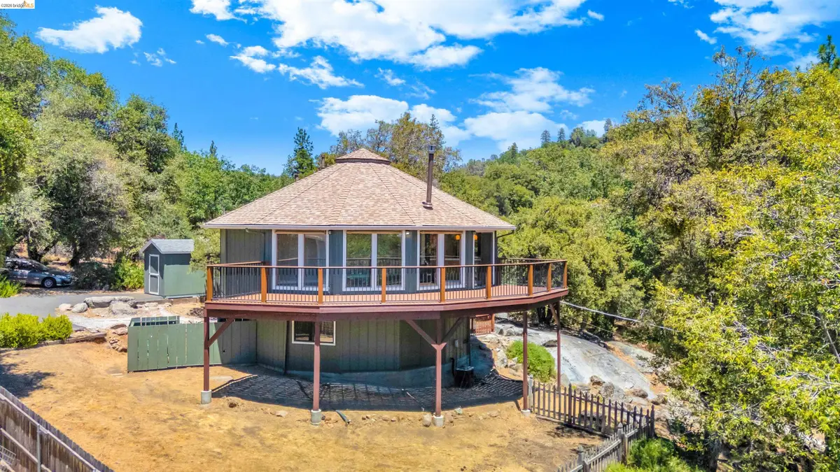 21065 Crystal Falls Dr, Sonora, CA 95370 - #1