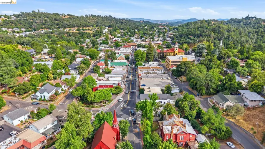 122 Green St, Sonora, CA 95370 - #3