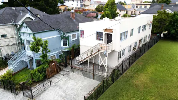 2051 23rd Ave, OAKLAND, CA 94606