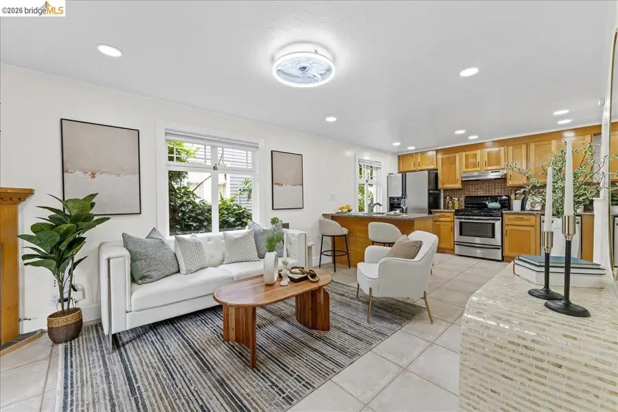 2725 Prince St.  #10, Berkeley, CA 94705 - #3