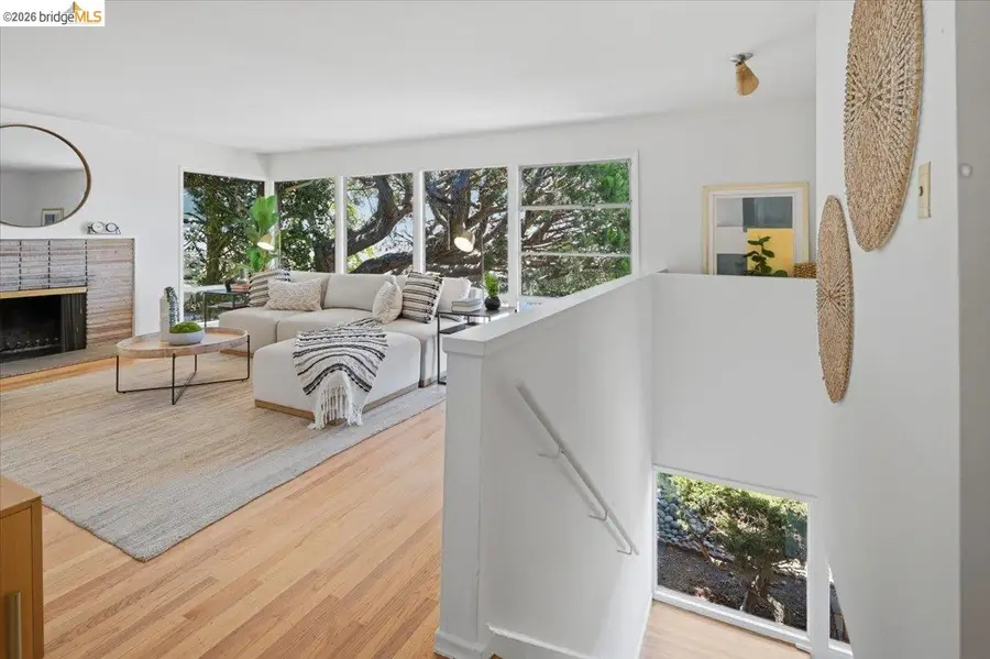 132 Rishell Dr, Oakland, CA 94619 - #3