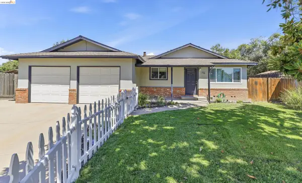 716 Cloverland Ct, OAKDALE, CA 95361