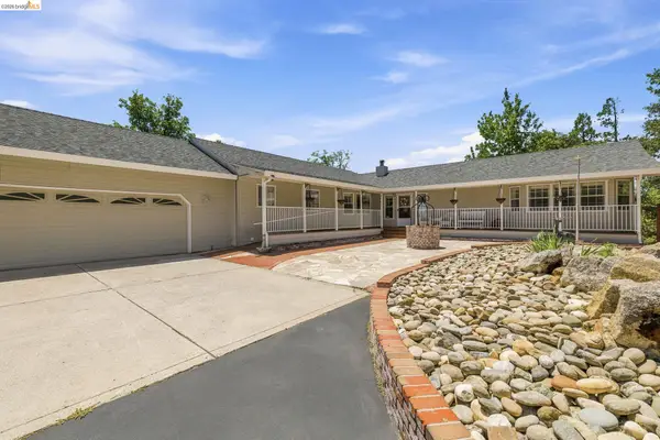 23361 Pinewood Ln, TWAIN HARTE, CA 95383