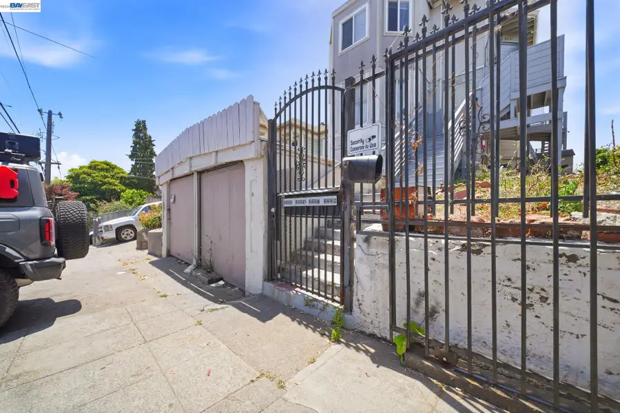 2223 23Rd St, Oakland, CA 94606 - #3
