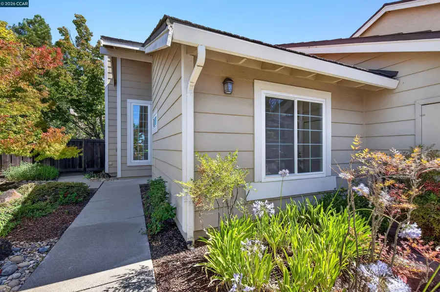 2201 Dry Creek Ct, Martinez, CA 94553 - #3