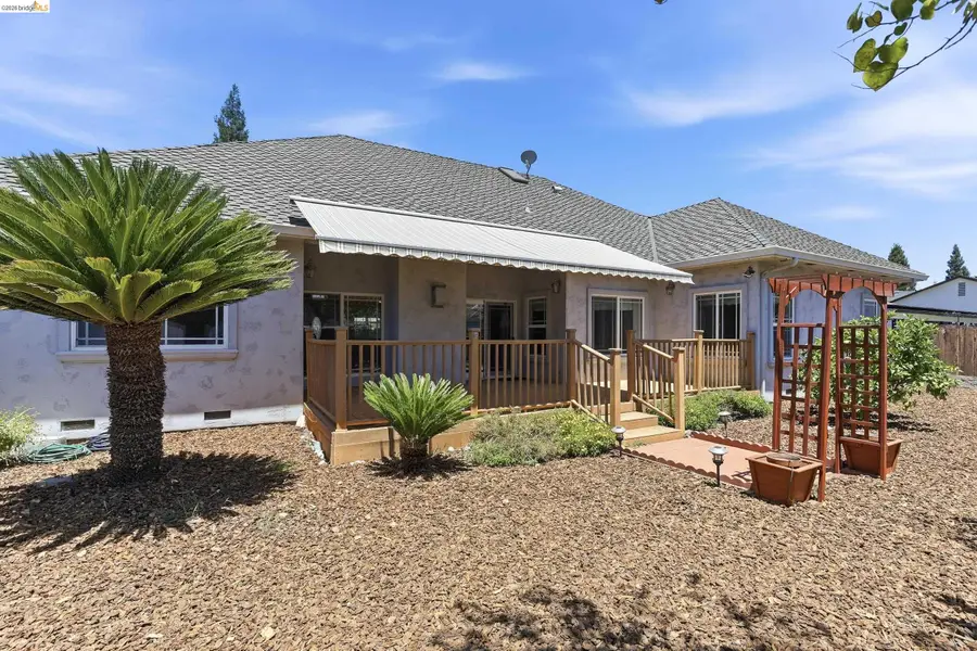 1245 David Dr, Oakdale, CA 95361 - #3