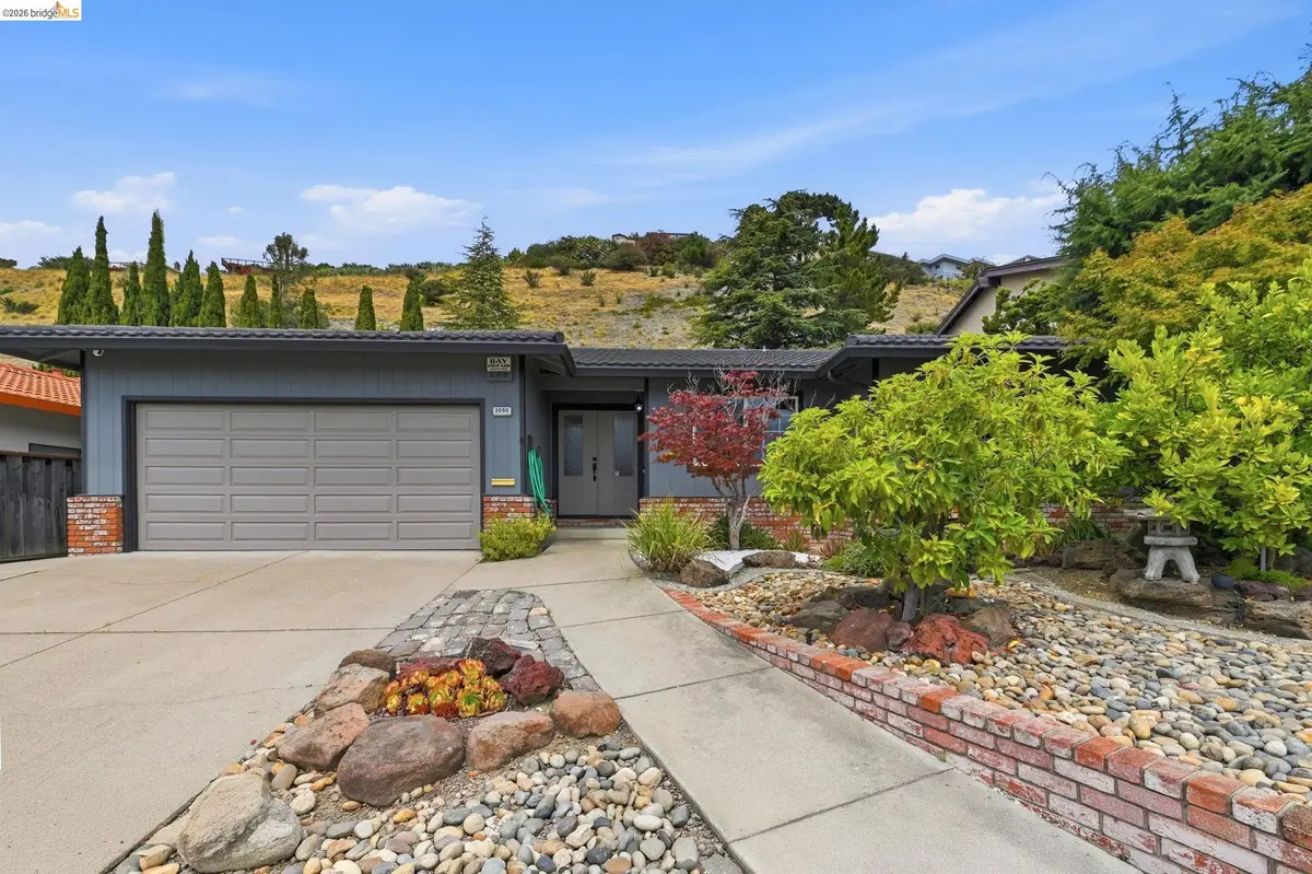 2090 Hillside Dr, San Leandro, CA 94577 - #1