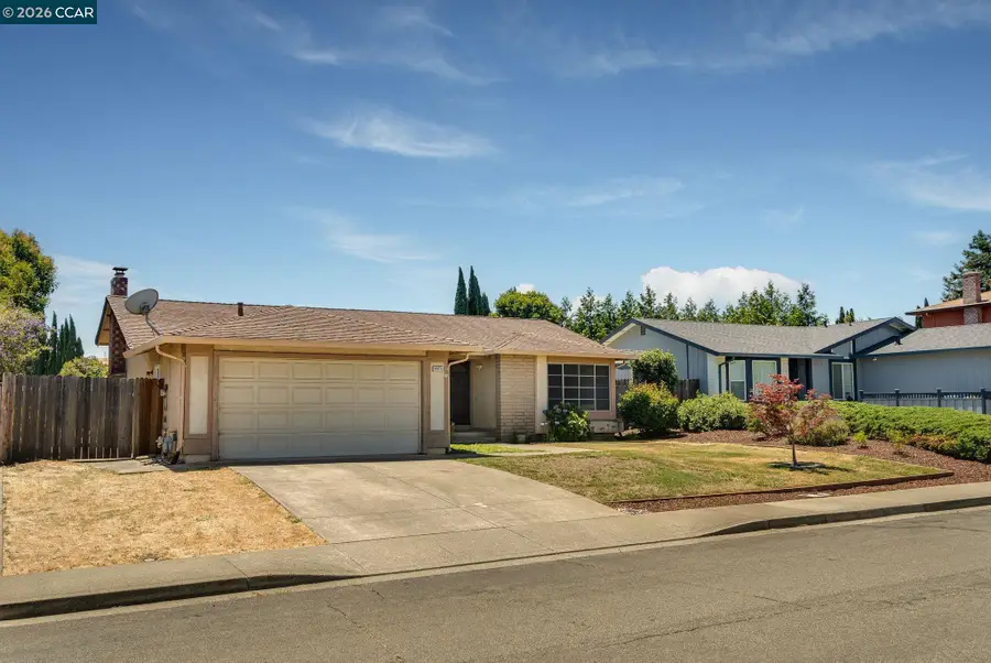 4975 Silverado Dr, Fairfield, CA 94534 - #2