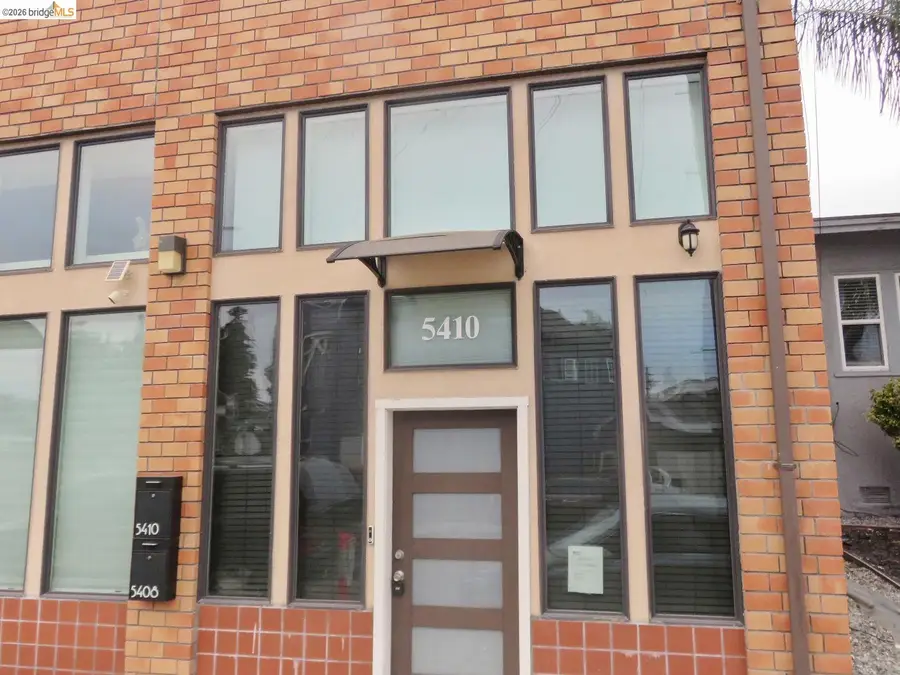 5410 Trask St, Oakland, CA 94601 - #2