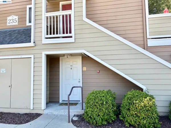 235 Reflections Dr  #11, SAN RAMON, CA 94583