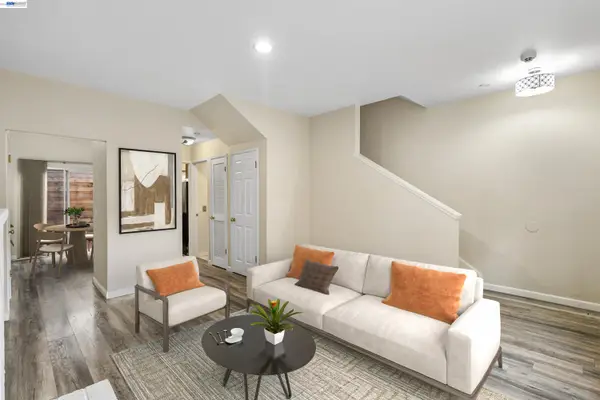 3858 Maybelle Ave, OAKLAND, CA 94619
