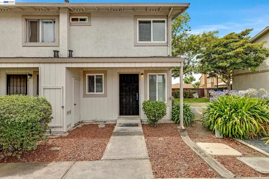 27427 Stoneridge Court  #7, Hayward, CA 94544 - #2