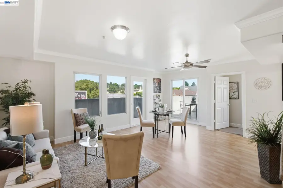 1515 14Th Ave  #403, Oakland, CA 94606 - #3