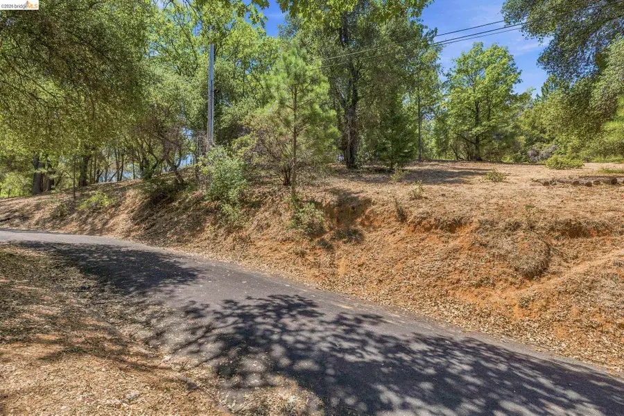 12936 First Garrotte Circle, Groveland, CA 95321 - #2