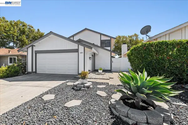 2203 Glenmount Dr, PITTSBURG, CA 94565