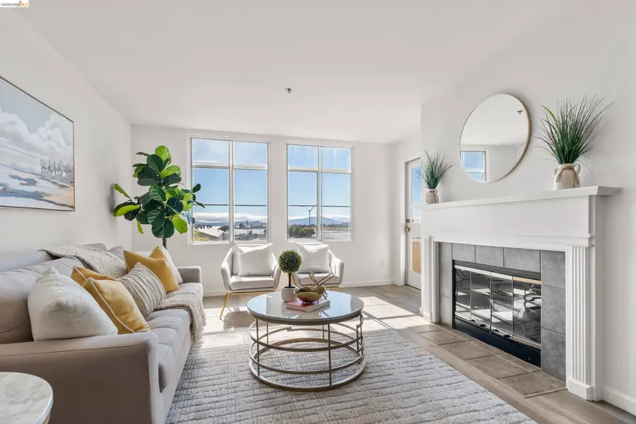 535 Pierce St  #1207, Albany, CA 94706 - #2
