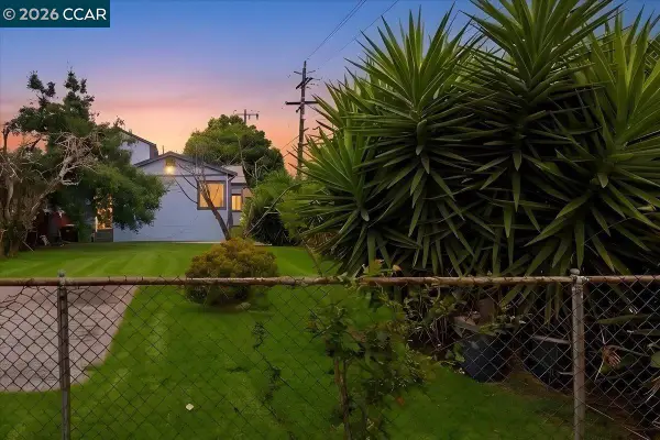 1605 57Th Ave, OAKLAND, CA 94621
