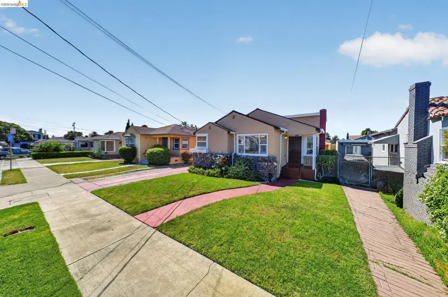 2327 Maywood Ave, Oakland, CA 94605 - #3