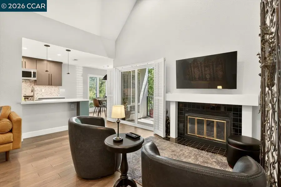 3183 Wayside Plz  #311, Walnut Creek, CA 94597 - #3
