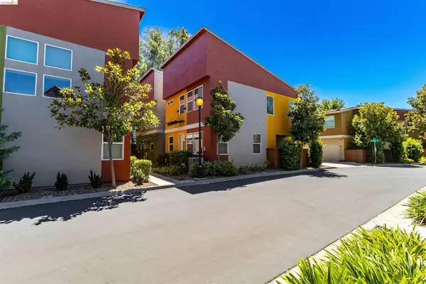 830 Brass Ct, WEST SACRAMENTO, CA 95691