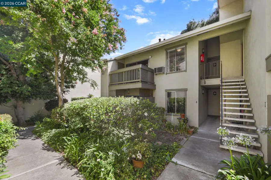 2562 Walnut Blvd  #68, Walnut Creek, CA 94596 - #2