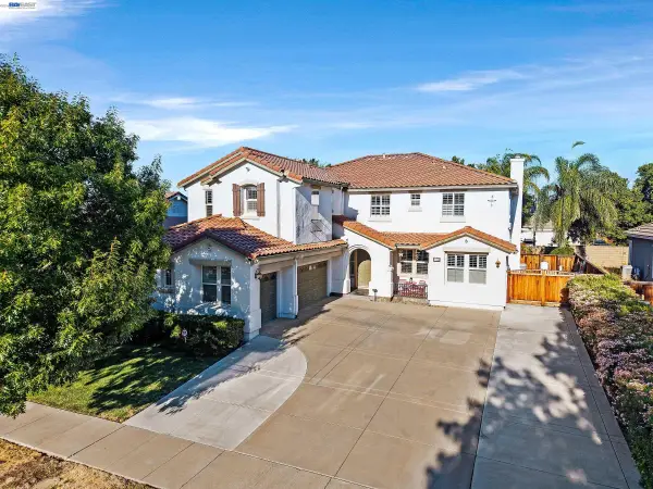 1708 La Pergola Dr, BRENTWOOD, CA 94513