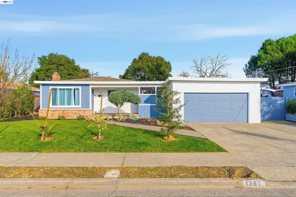 1382 Donna St, NOVATO, CA 94947