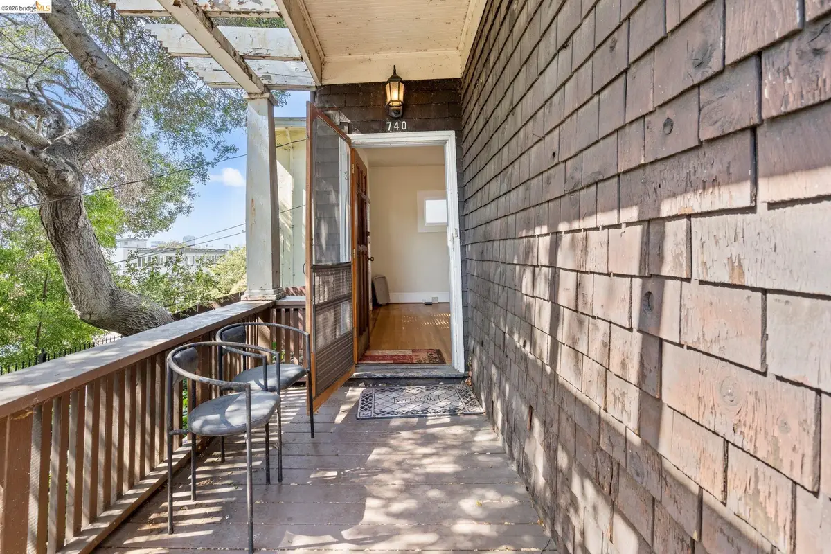 738 19Th St, Oakland, CA 94606 - #1