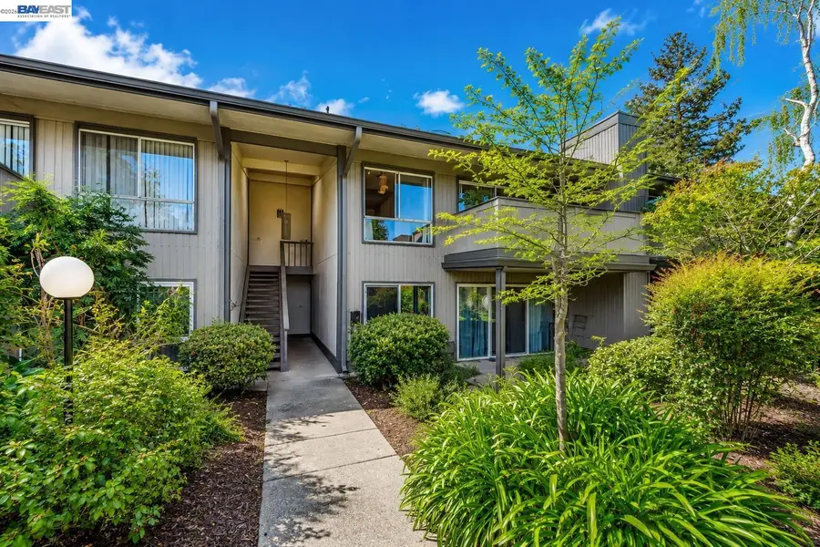 121 Buckingham Dr  #25, Santa Clara, CA 95051 - #2