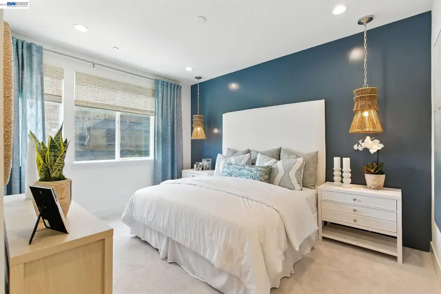 2005 Grand Street, Alameda, CA 94501 - #2