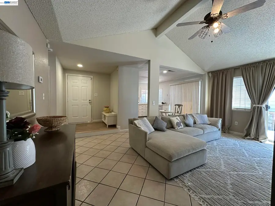 3225 Islewood Court, Antioch, CA 94531 - #3