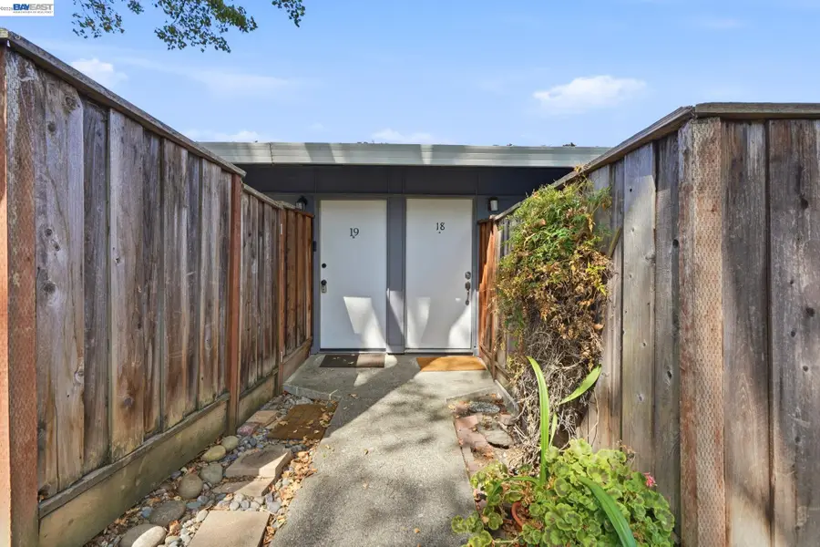 2600 Jones Rd  #19, Walnut Creek, CA 94597 - #2