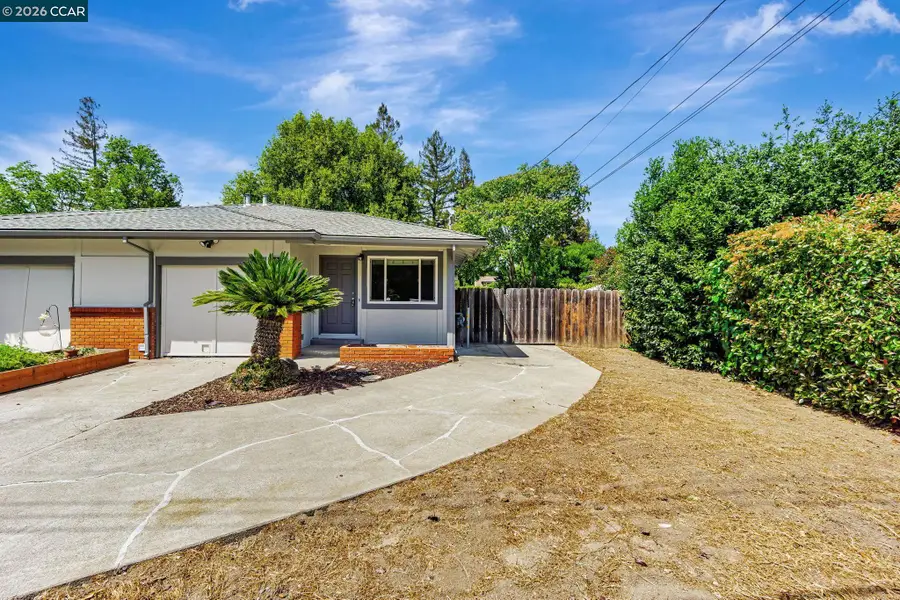 141-143 Gilbert Ct, Martinez, CA 94553 - #3