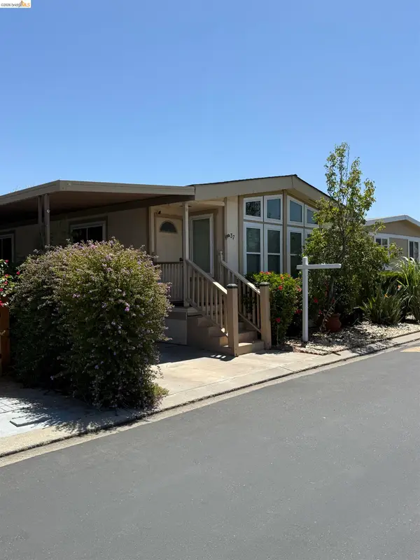 812 Clover  #37, TRACY, CA 95376