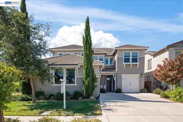 1814 Balsam Ct, LATHROP, CA 95330