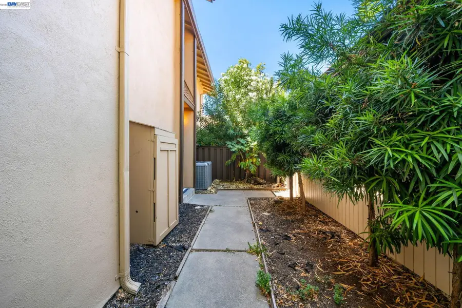 1828 Countrywood Ct, Walnut Creek, CA 94598 - #2