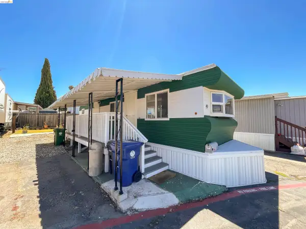 3875 Castro Valley Blvd  #49, CASTRO VALLEY, CA 94546