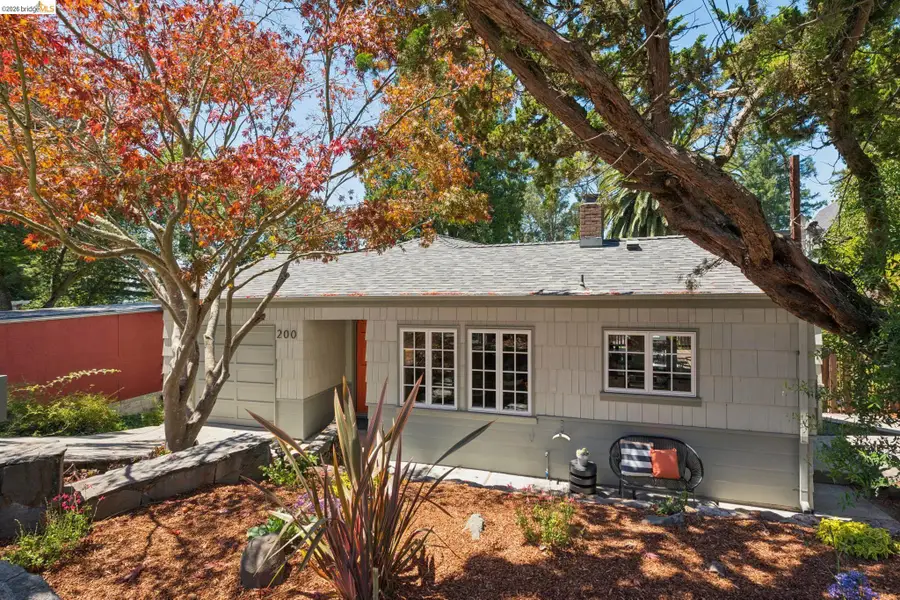 200 Fairlawn Dr, Berkeley, CA 94708 - #2