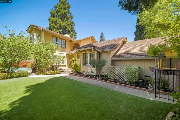951 Redwood Dr, DANVILLE, CA 94506