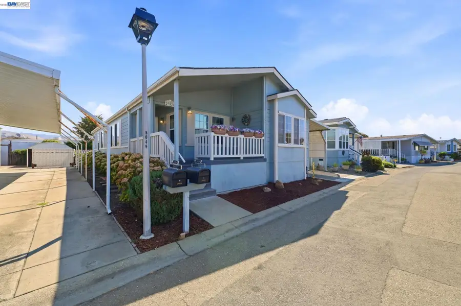 29020 Berkeley, Hayward, CA 94544 - #3