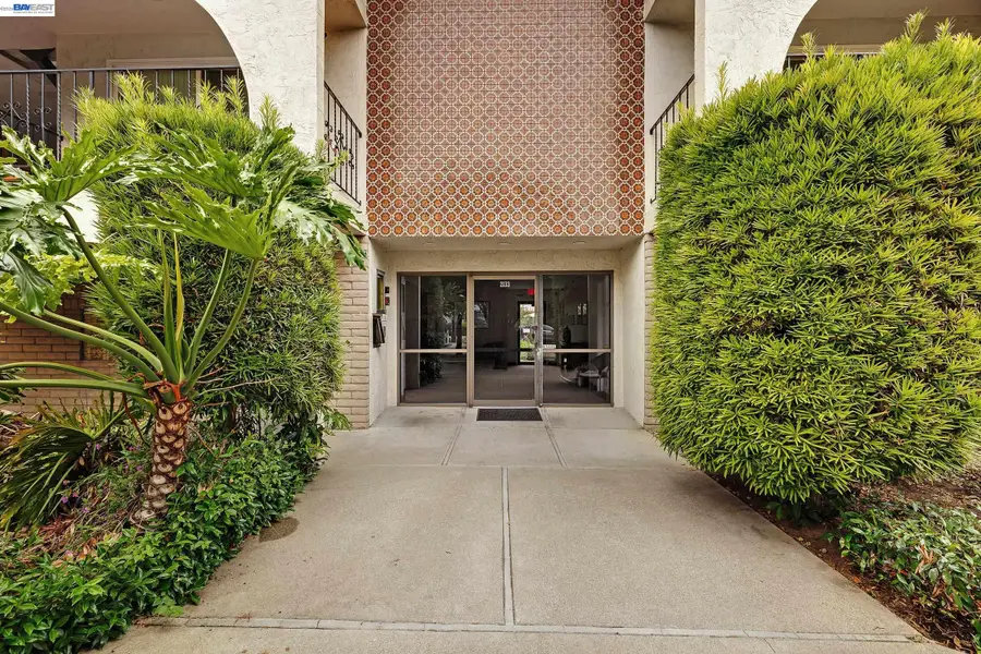 2133 Santa Clara Ave  #328, Alameda, CA 94501 - #3