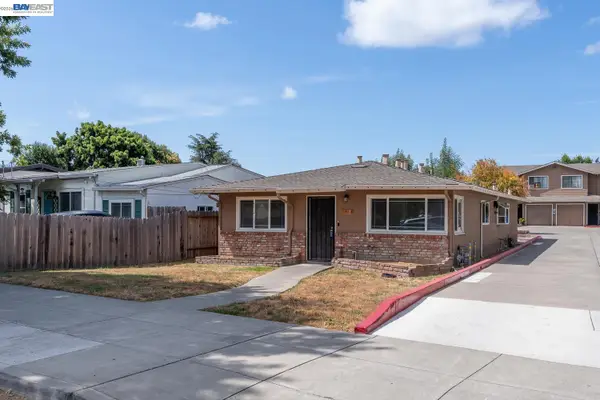 21743 Princeton St.  #8, HAYWARD, CA 94541