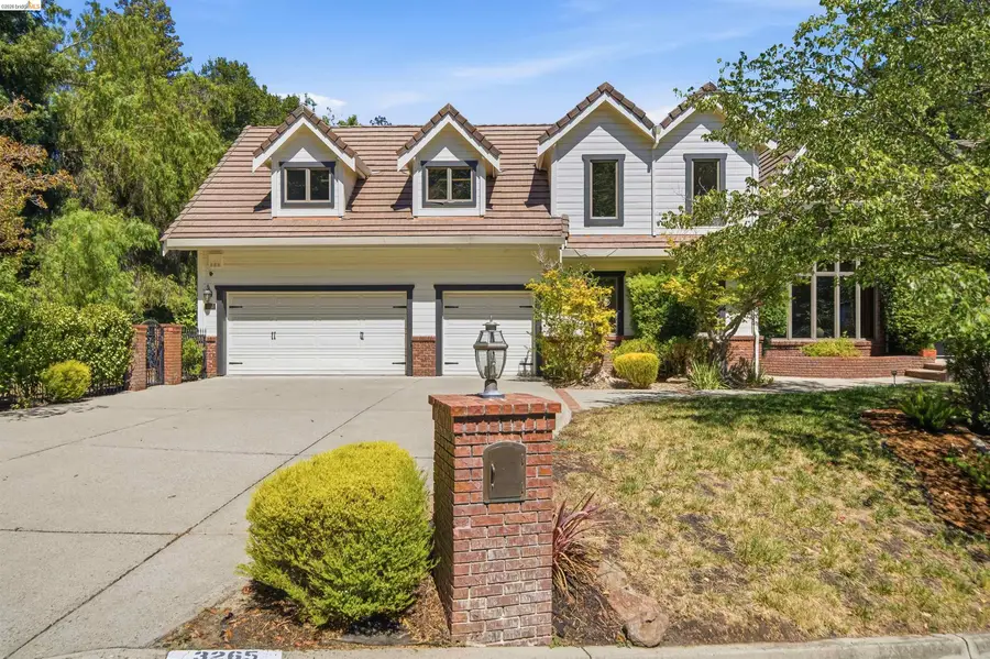 3265 Greenhills Dr, Lafayette, CA 94549 - #2