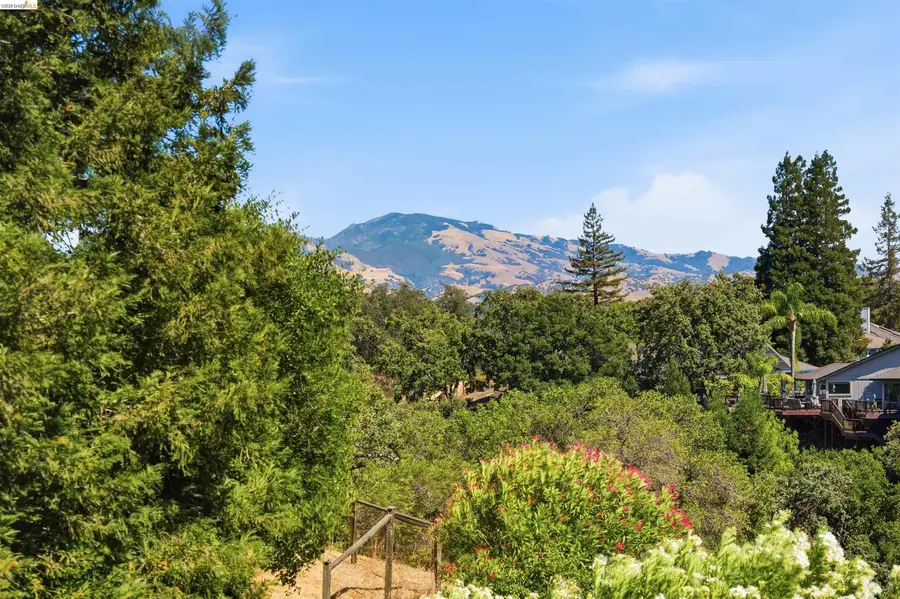 3265 Greenhills Dr, Lafayette, CA 94549 - #3