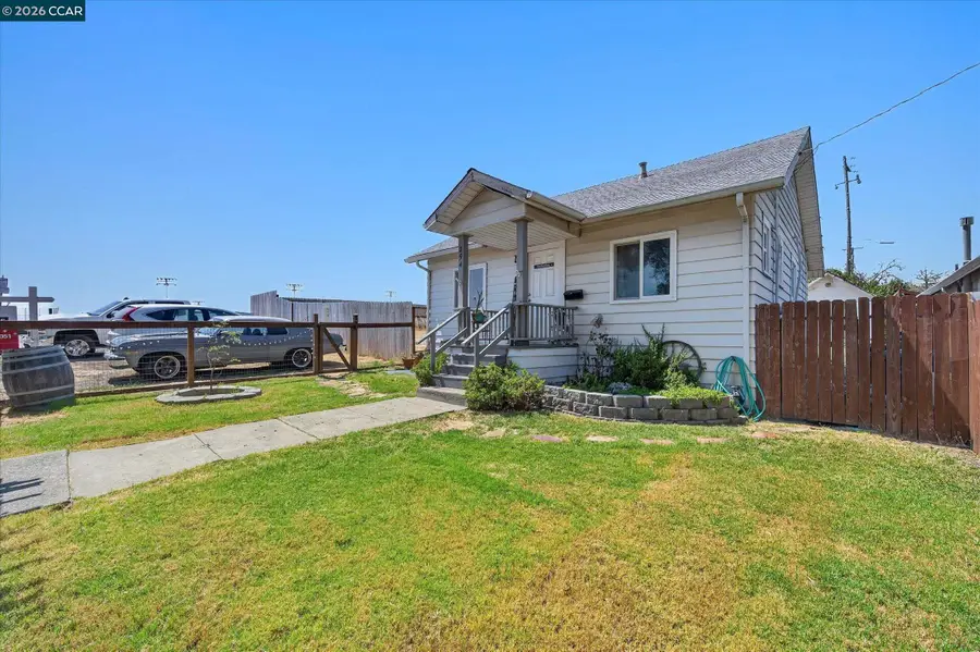 294 7Th St, Rio Vista, CA 94571 - #2