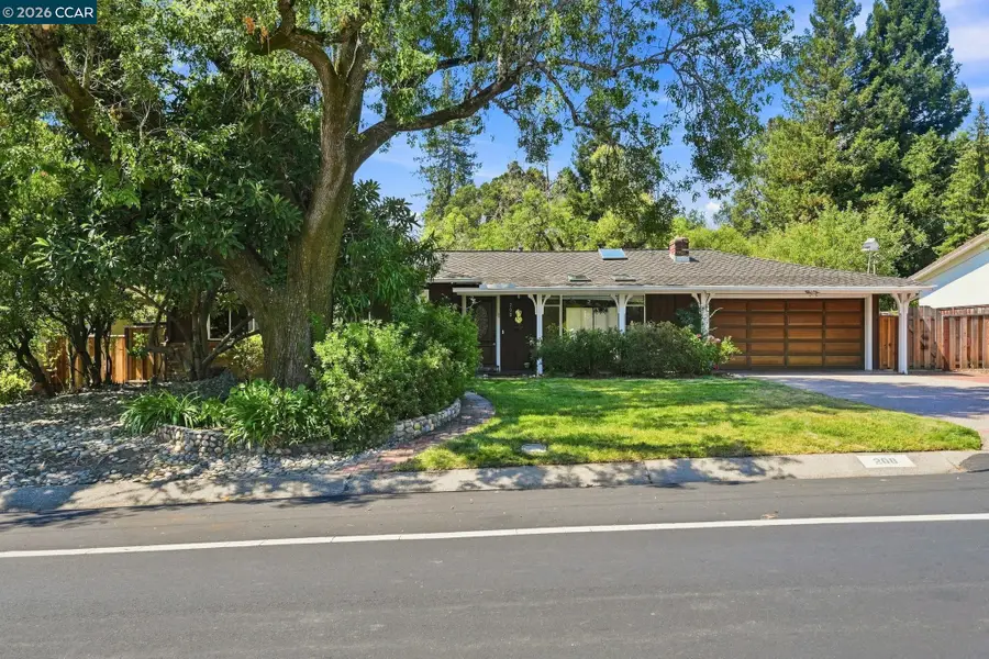 208 Ivy Dr, Orinda, CA 94563 - #2