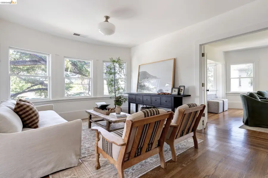 4132 Manila Ave, Oakland, CA 94609 - #2