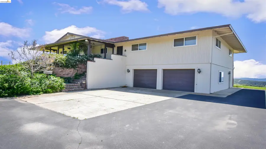 9325 Fraguero Rd, Sonora, CA 95370 - #3