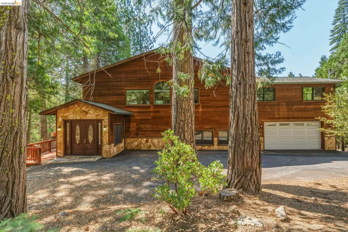 28421 Old Strawberry Rd, Strawberry, CA 95375 - #1