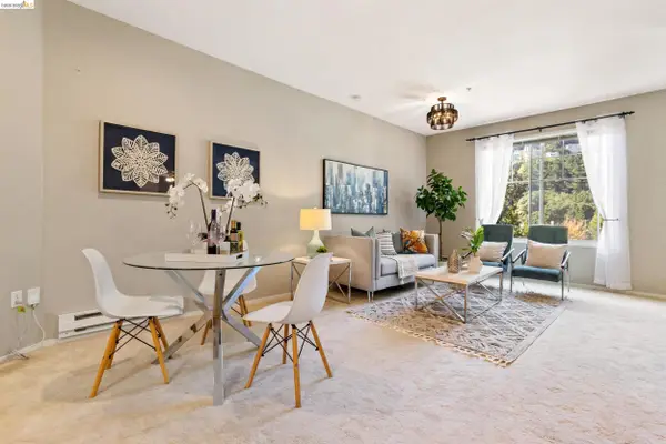 200 Caldecott Ln  #206, OAKLAND, CA 94618